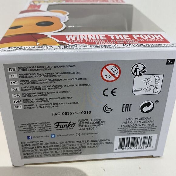 Disney Winnie The Pooh 614 Funko Pop Santa NIB - Picture 7 of 7